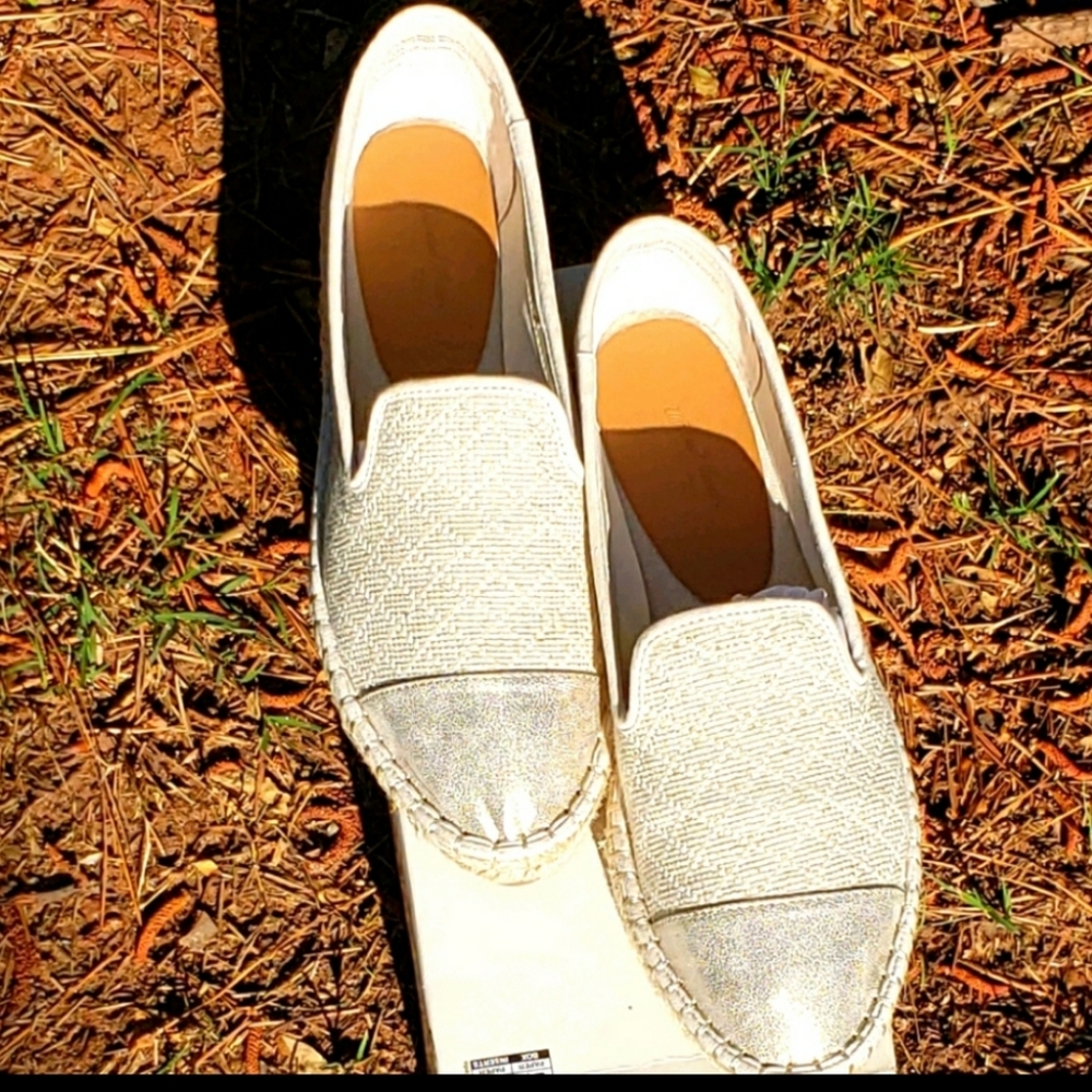 Universal Thread Good Co. Shoes- Size 9 1/2 - Picture 2 of 8